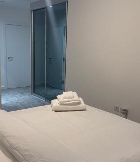 Newham House | The Luxury Spot
