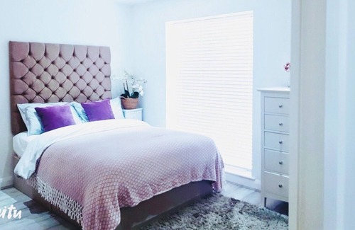 Barry House | The luxury White House