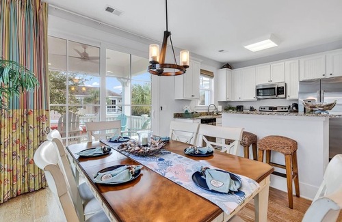 Windy Hill House | The Madeira: Beach + Barefoot Landing + Pools!
