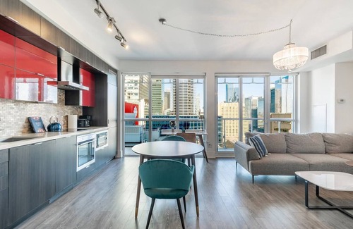 Toronto Entertainment District Apartment | The Madison Front Street