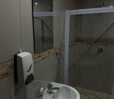 Kimberley House | THE MAGALIES