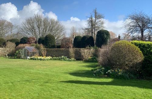 Burton Bradstock House | The Magnolias Burton Bradstock