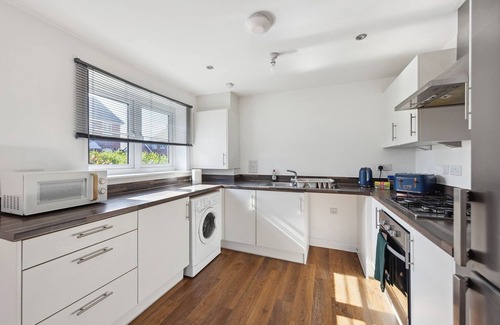 Maidstone House | The Maidstone Detached Boutique Getaway | Hot Tub | Parking