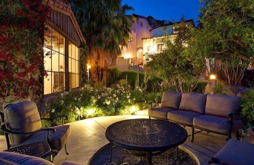 Palm Springs Villa | The Majestic Colony 29