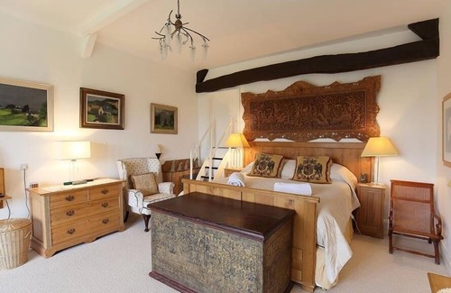 Burford Cottage | THE MALT HOUSE, pet friendly, character holiday cottage in Burford