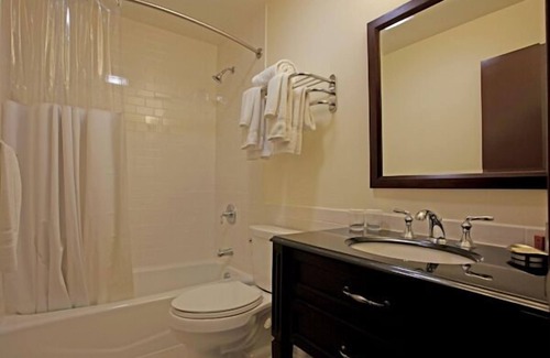 Mammoth Lakes Hotel | The Mammoth Creek Inn