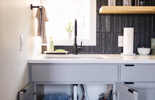 Chambersburg Apartment | The Mane & Co - No. 5
