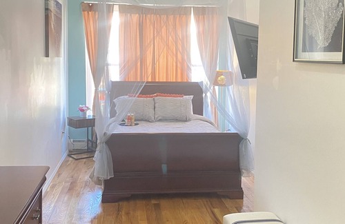 Poughkeepsie Apartment | The Manhattaner Loft- Spaciously Elegant & Super Comfortable - Reasonably Priced
