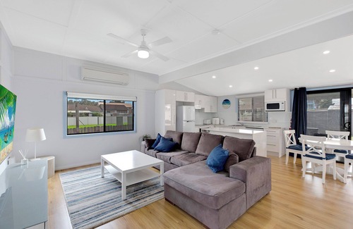 The Entrance Apartment | The Manning Cottage - Pet Friendly