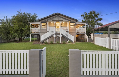 Millfield House | The Manor Homestead - Peaceful Farm stay with breathtaking views and Hot Tub.