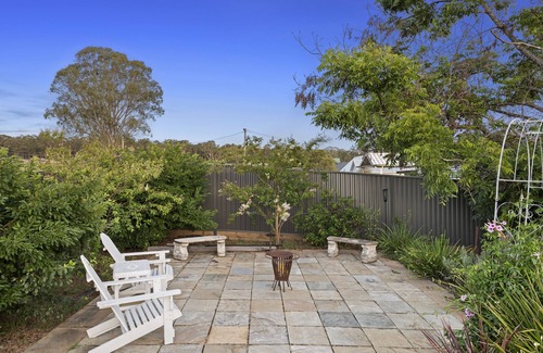 Millfield House | The Manor Homestead - Peaceful Farm stay with breathtaking views and Hot Tub.