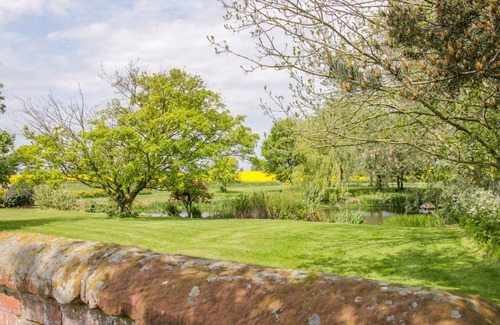 Loppington Cottage | The Manor House at Kenwick Lodge