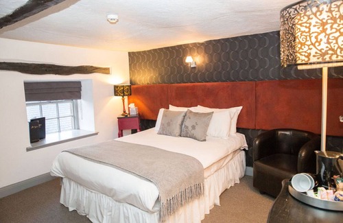 Dronfield Hotel | The Manor House