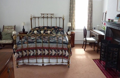Eastbourne Bed & Breakfast | The Manse