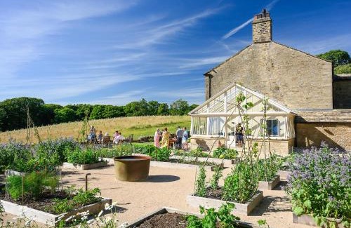 Skipton House | The Manse - Uk42249