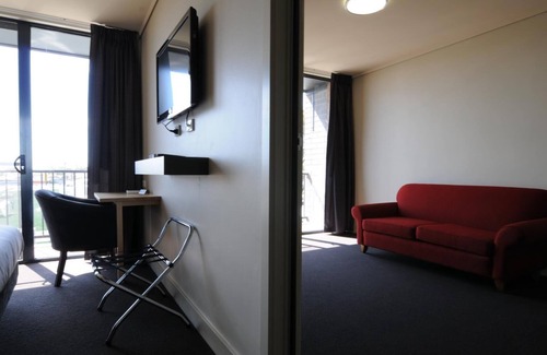 Mansfield Park Hotel | The Mansfield Park Hotel