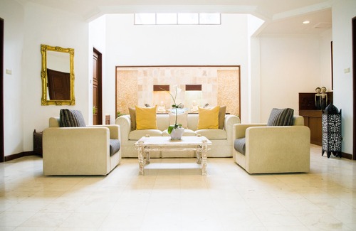 Sayan Hotel | The Mansion Resort Hotel & Spa