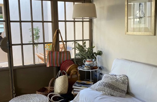 La Paz Bed & Breakfast | The Mantarraya Outpost Bed & Breakfast
