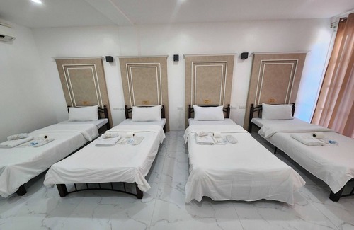 Lapu-Lapu Hotel | The Mark Resort