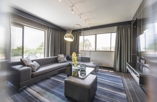 Sandown Hotel | The Maslow Hotel, Sandton