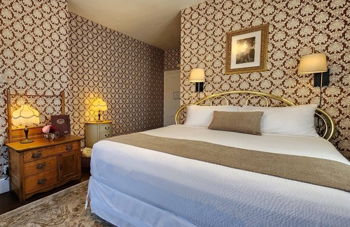 Cape May Bed & Breakfast | The Mason Cottage