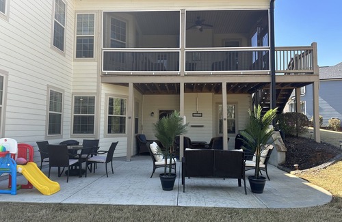 Evans House | The Master Retreat