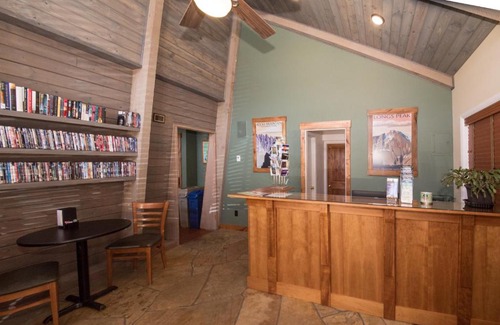 Estes Park Hotel | The Maxwell Inn