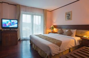 Cat Hai Resort | The May Legend Catba