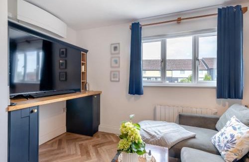South Creake House | The May Tree