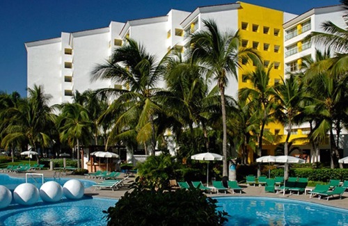 Marina Vallarta Apartment | The Mayan Palace Puerto Vallarta