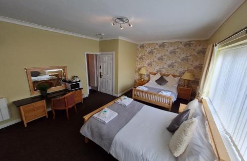 Hartlepool Bed & Breakfast | The Mayfair Lodge & Family Suite