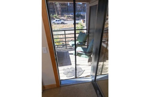 Kirkwood Apartment | The Meadows-Cozy Hotel Room W/Deck