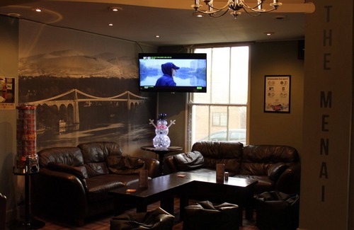 Bangor Hotel | The Menai Hotel and Bar