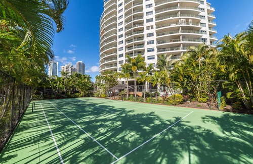 Main Beach Apartment | The Meriton on Main Beach