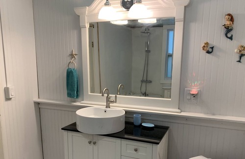 Pine Island Center House | "The Mermaid" - Living in a Lush Tropical Paradise