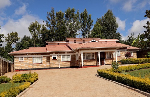 Meru House | The Meru Manor is a Great Home set in Meru Town