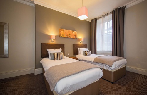Leeds City Center Hotel | The Met Hotel