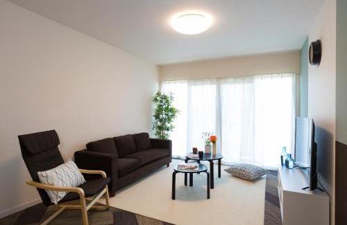 Sumiyoshi Apartment | The Metropolitan