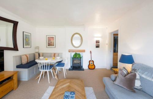 Bristol Apartment | The Mews Flat, near Clifton Suspension Bridge