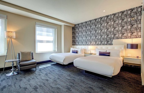 The Loop Hotel | The Midland Hotel Chicago, a Tribute Portfolio Hotel