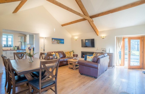 Pistyll Cottage | The Milking House - a llyn peninsula that sleeps 4 guests in 2 bedrooms