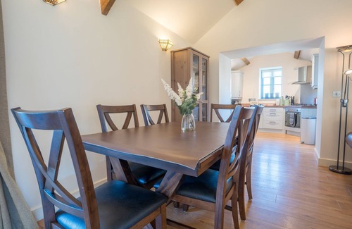 Pistyll Cottage | The Milking House - a llyn peninsula that sleeps 4 guests in 2 bedrooms
