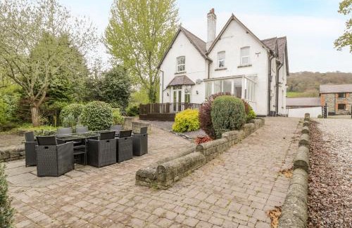 Corwen House | The Mill House