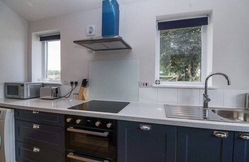Compton Martin Cottage | THE MINERS COTTAGE, pet friendly, with a garden in Priddy