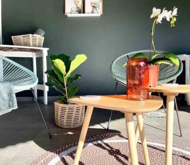 Ekurhuleni Apartment | The Minimalist Hide away