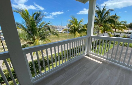 Palm Cay Villa | The Mockingbird Villa