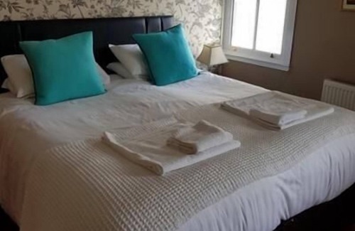 Criccieth House | The Moelwyn Hotel & Restaurant