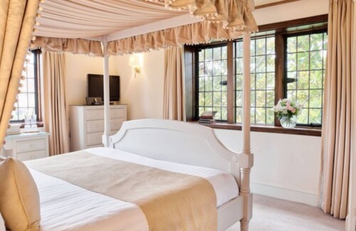 New Forest District Hotel | The Montagu Arms Hotel