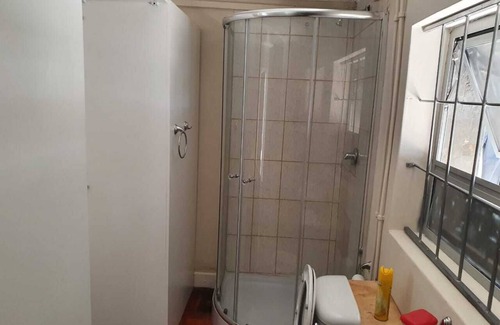Port Elizabeth Central House | The Monument Guesthouse