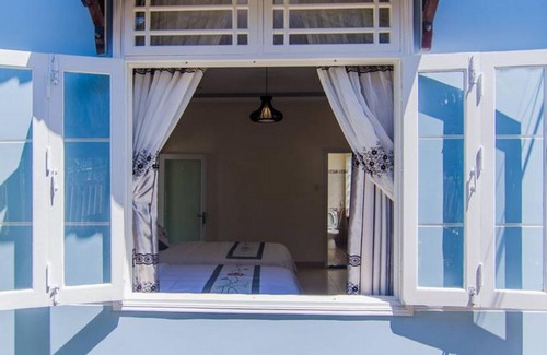 Tra Que Vegetable Village Bed & Breakfast | The Moon River Homestay & Villa